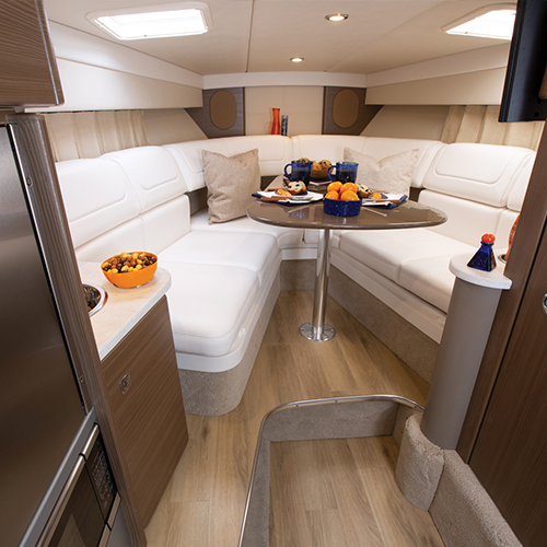 Formula Boat 310S interior