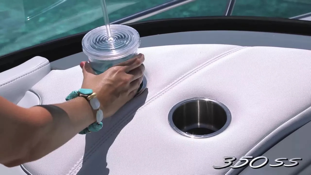 Formula Boat Video Thumbnail 350